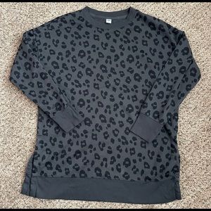 Women’s Old Navy Oversized Crewneck